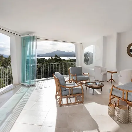 Le Di Capriccioli 4*