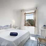 Le Di Capriccioli מלון דירות פורטו צ'רבו