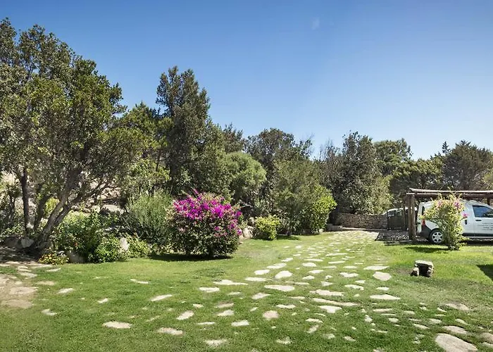 卡普里乔利公寓 切尔沃港