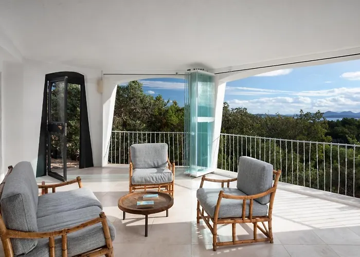 Le Di Capriccioli Apartahotel